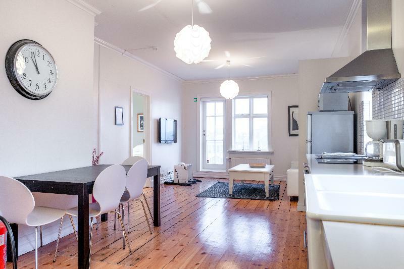 Luna Hotel Apartments Amtmannsstigur Reykjavík Exteriör bild